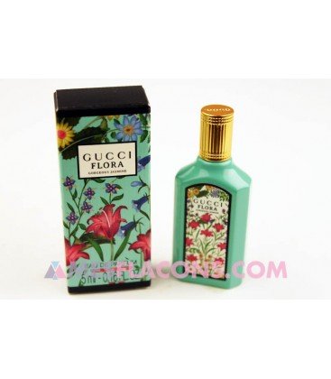 Flora - Gorgeous jasmine