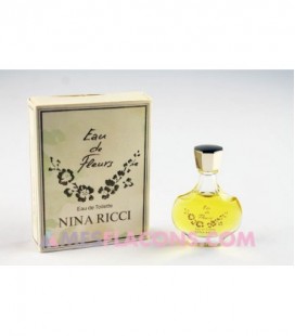 Eau de fleurs